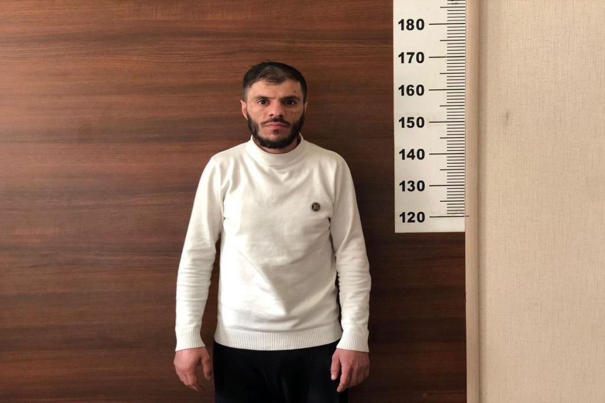Mağazanın kassasından min manat oğurlayan TUTULDU