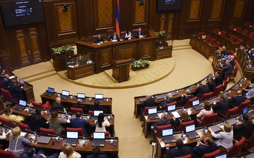 Paşinyanın partiyası yenə ombudsman tapa bilmədi