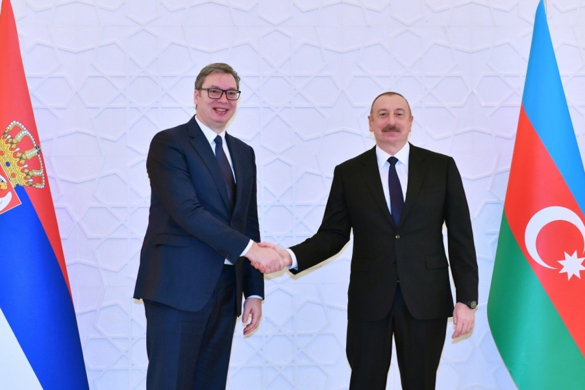 Vuçiç İlham Əliyevə zəng etdi - Bakıya gələ bilməyəcək