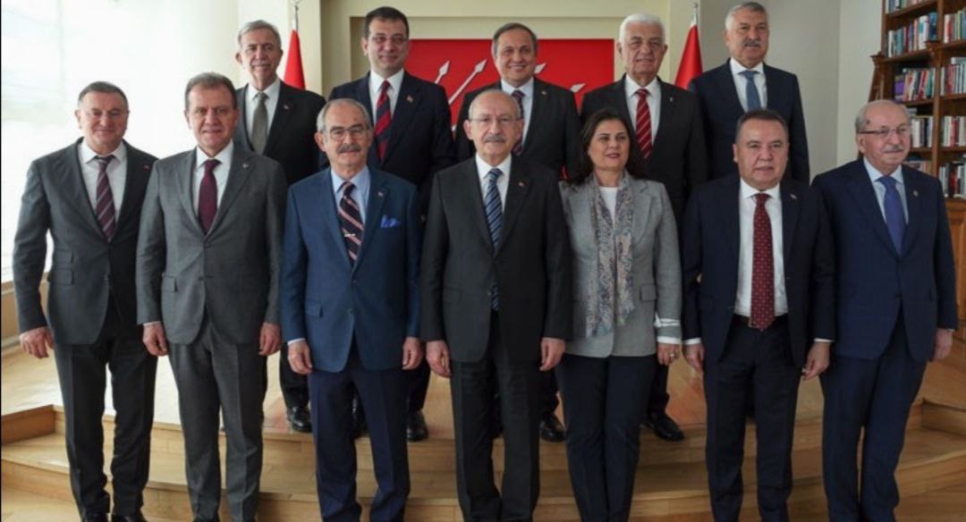 Kılıçdaroğlu bələdiyyə başçıları ilə görüşdü  - FOTO (YENİLƏNİB)