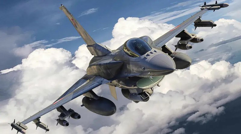 Ukraynalı pilotlar F-16-dan istifadəni öyrənmək üçün ABŞ-dadır