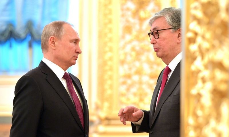 Tokayevlə Putin nəqliyyat dəhlizindən DANIŞDI