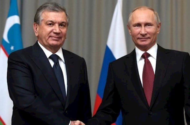Putin Mirziyoyevlə danışıqlar apardı 