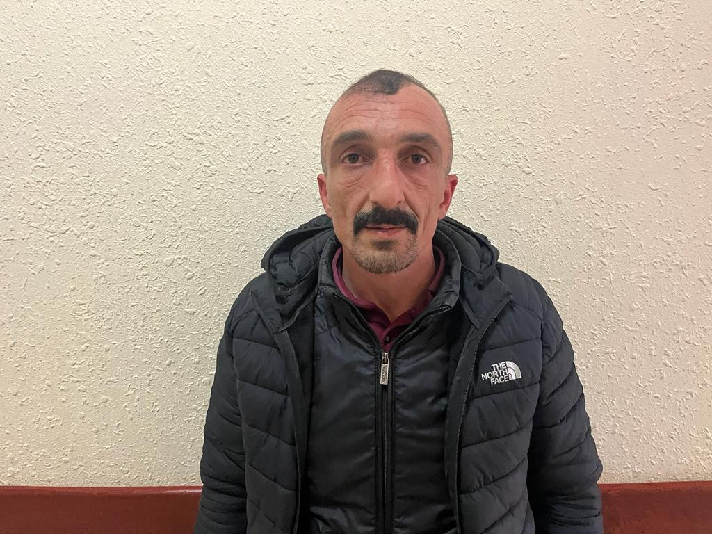 Narkotik çəkib sərnişin avtobusu SÜRDÜ