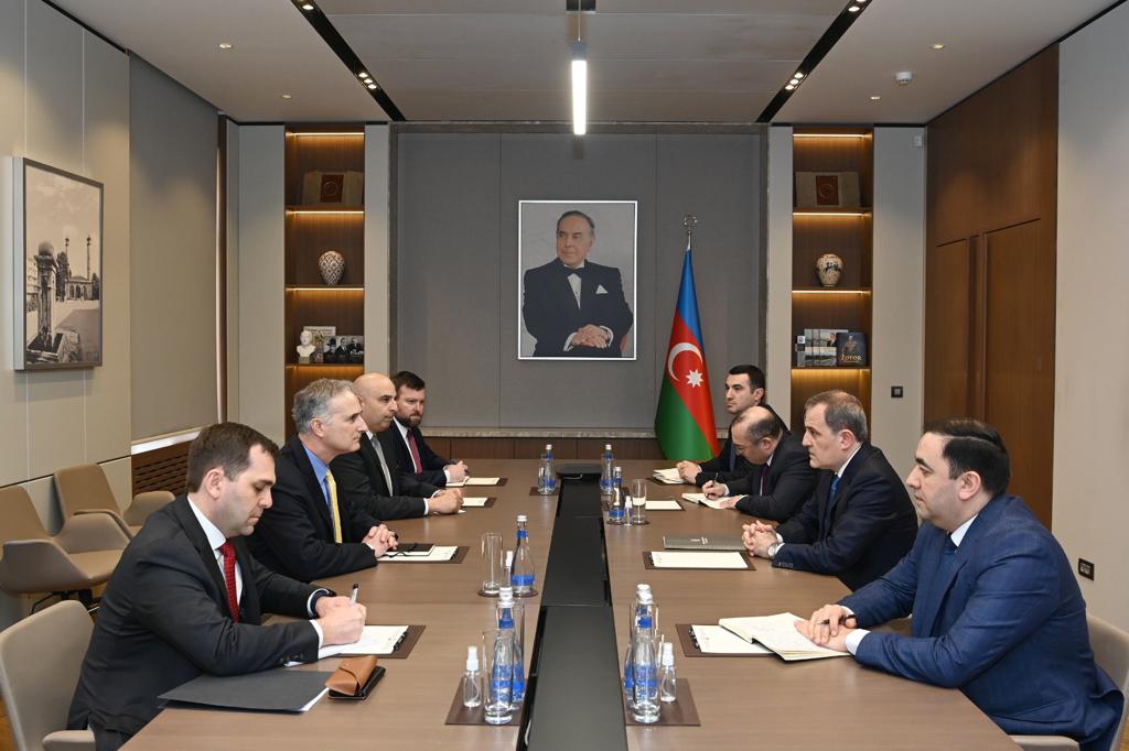 Ermənistan öhdəliklərini yerinə yetirmir - Ceyhun Bayramov 