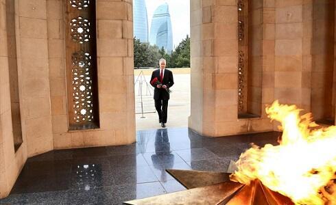 Amerikalı diplomat niyə 3 gün sonra Bakıya qayıtdı?