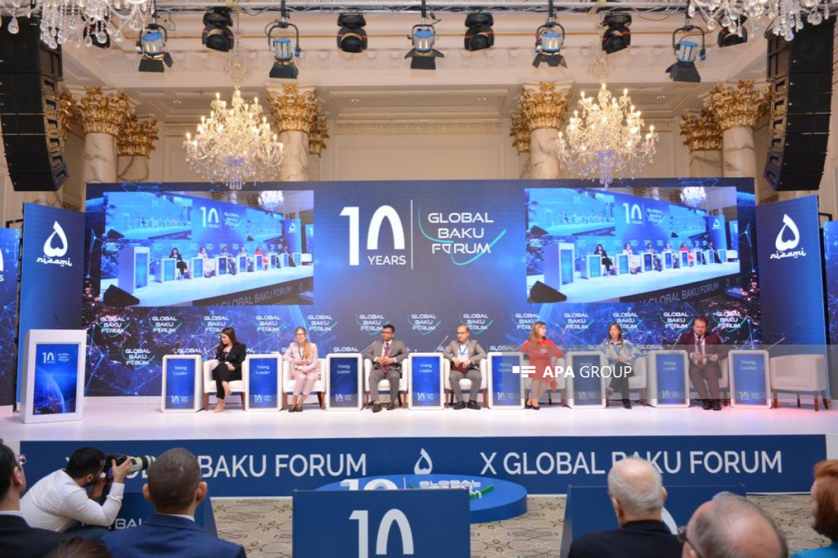 Bakı Forumu başa çatdı