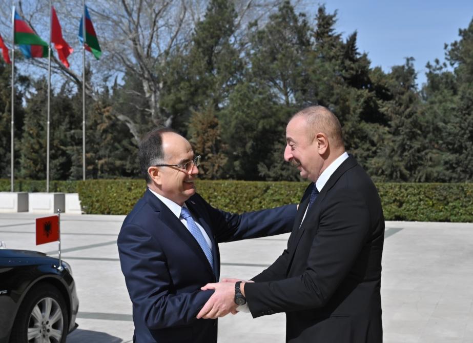 İlham Əliyev Albaniya prezidenti ilə görüşdü - FOTOLAR (YENİLƏNİB)