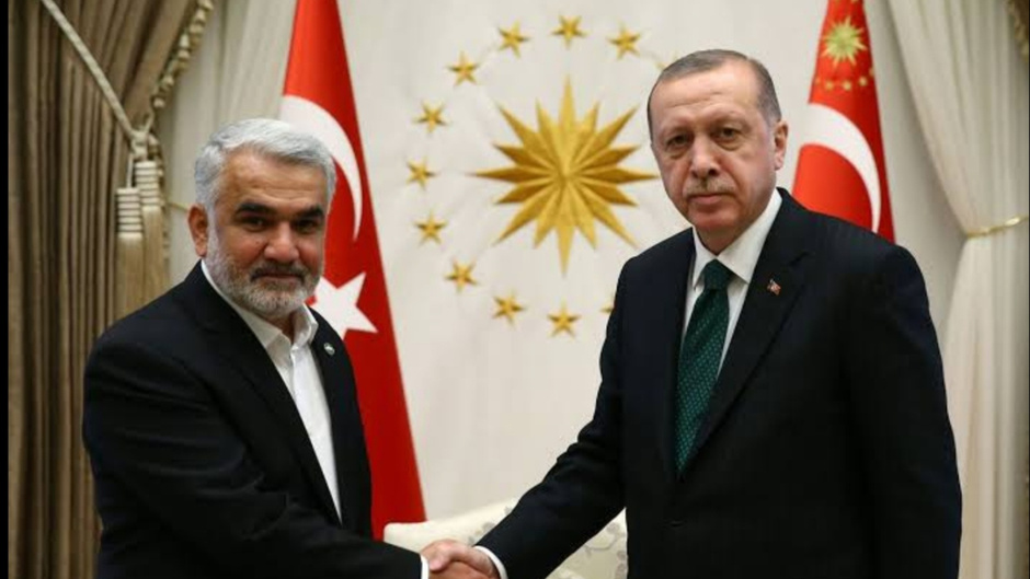 AKP onlara 20 deputat yeri verəcək - Razılaşma