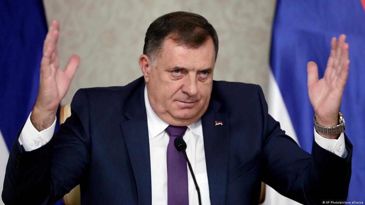 Qalmaqallı QHT qanunu bu dəfə Balkan yarımadasında