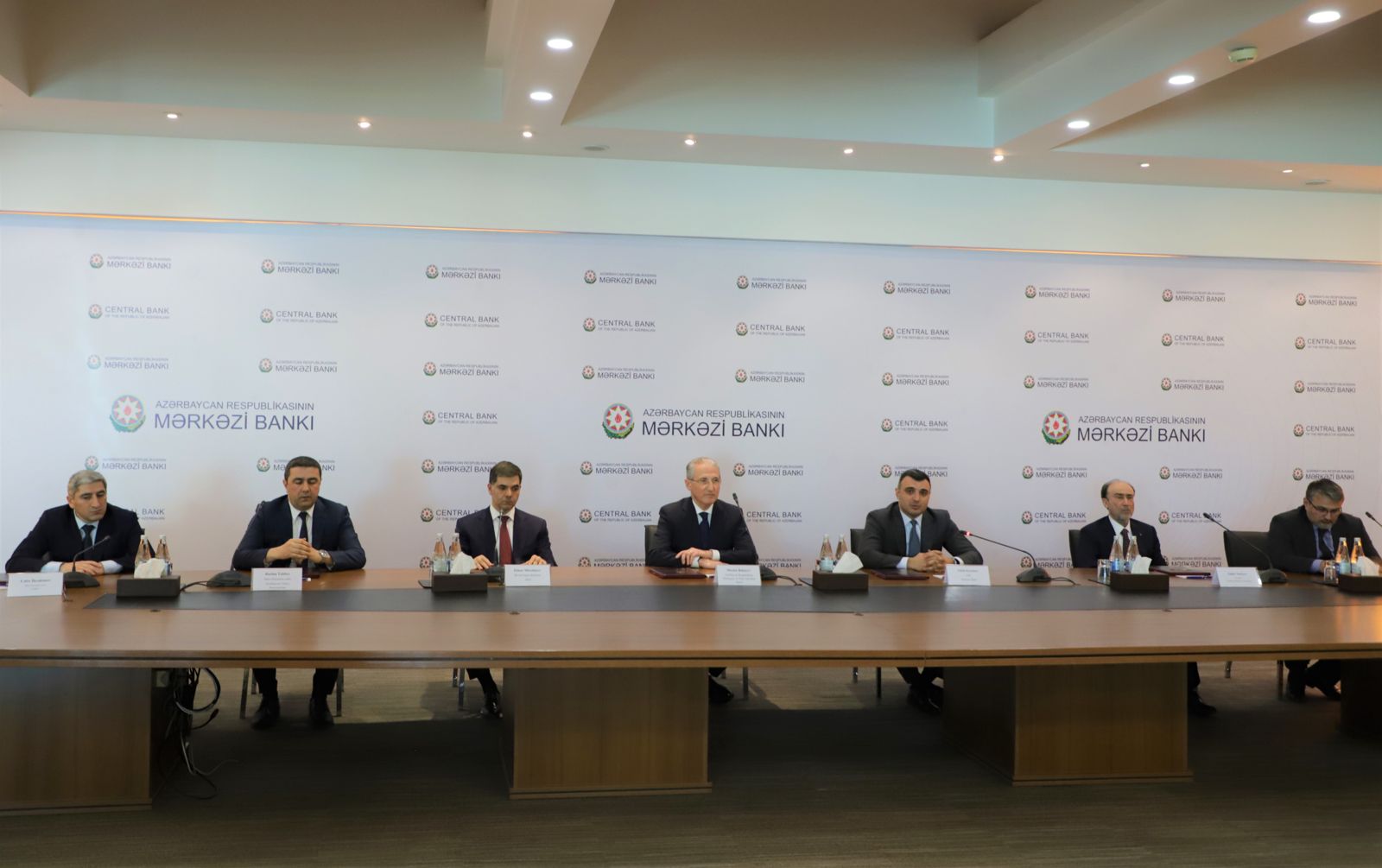 Bank və sığorta sektorundan təbiətə töhfə: 100 min ağac əkiləcək