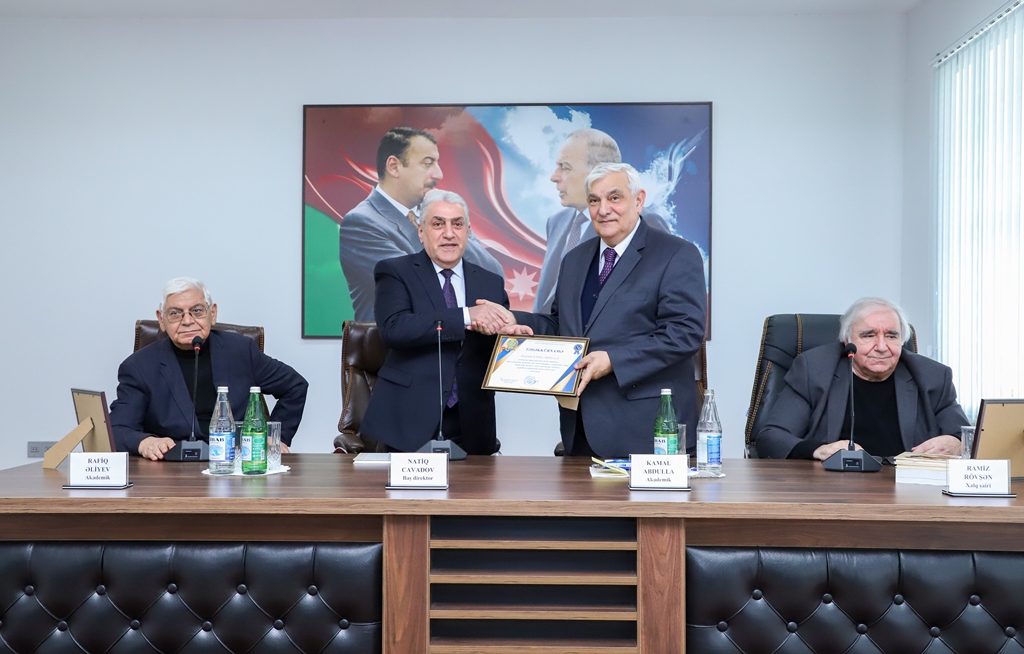 Kamal Abdulla və Rafiq Əliyevin kitabı təqdim edildi