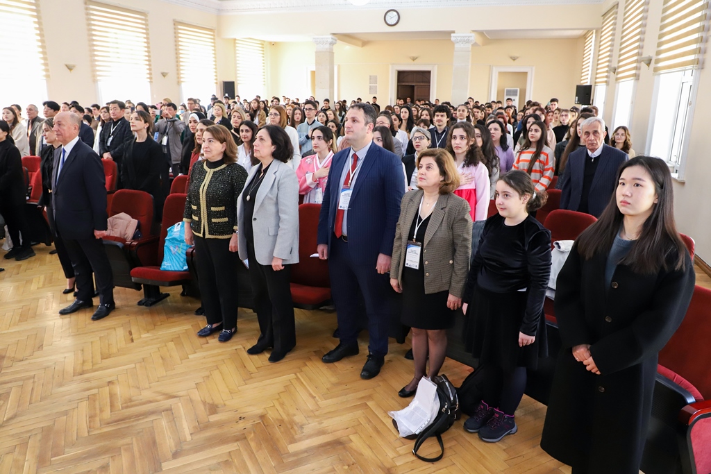 ADU-da Beynəlxalq konfransın açılışı olub
