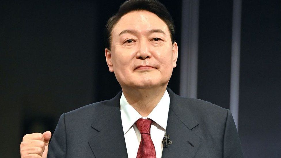 Koreya Prezidenti 12 ildən sonra Yaponiyaya gedir