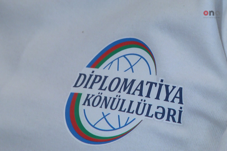 “Diplomatiya Könüllüləri” qrupuna qəbul başladı