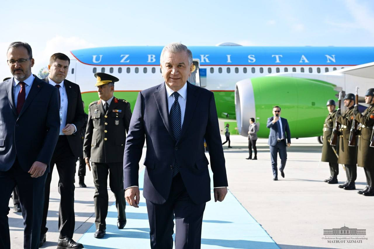 Mirziyoyev Türkiyəyə gəldi - YENİLƏNİB 