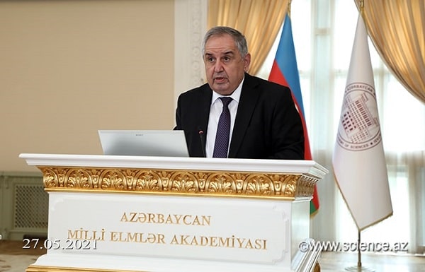Arif Həşimov sədr seçildi