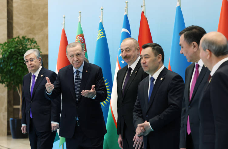 Türk liderləri toplandı, İran və Ermənistan silkələndi - Modern.az-ın icmalı