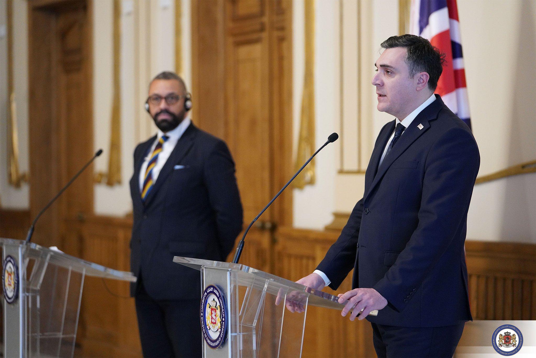 Britaniya və Gürcüstan XİN başçıları görüşdü