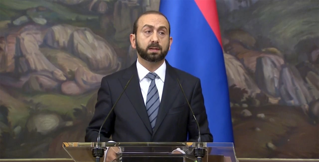 Mirzoyan KTMT və Aİ missiyasını müqayisə etdi