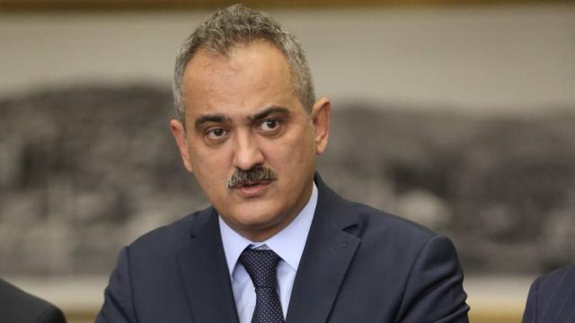 Zəlzələ bölgəsində tədris necə təşkil olunacaq? - Nazir açıqladı