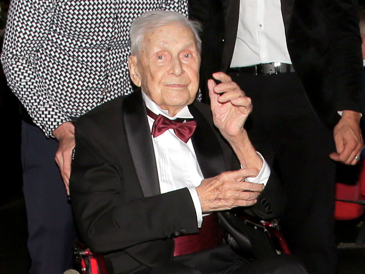 102 yaşlı aktyor dünyasını dəyişdi