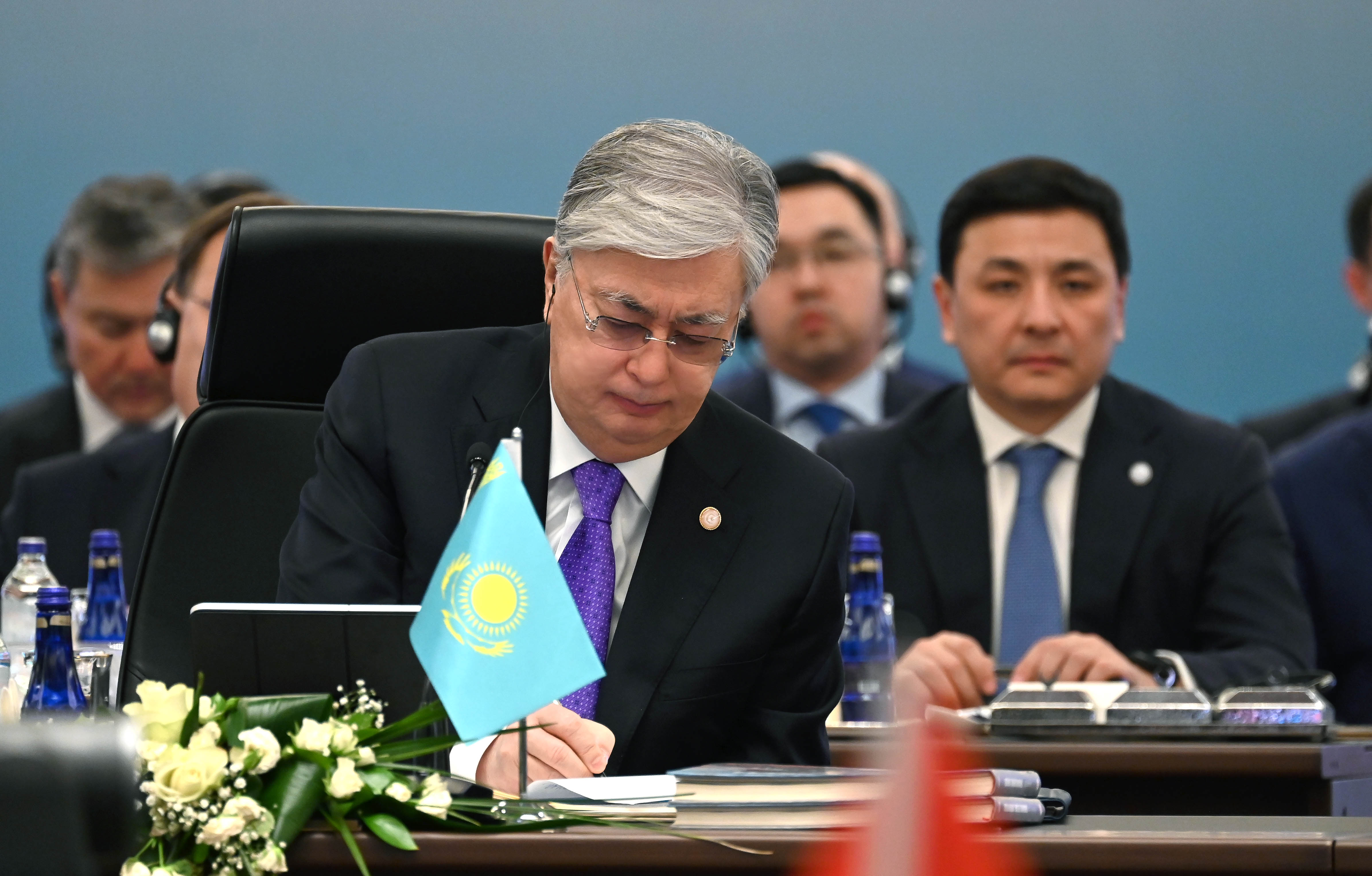 Tokayev Türk İnvestisiya Fondu barədə sazişi TƏSDİQLƏDİ