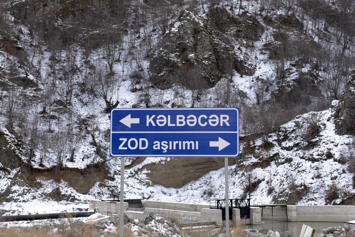 Zod aşırımında qəza - Sürücü xəsarət aldı