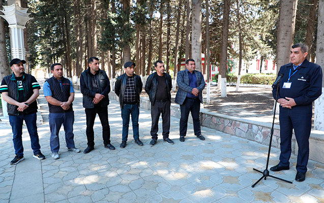 “Açıq mikrofon” aksiyasında 8 müraciət ünvanlandı - FOTOLAR