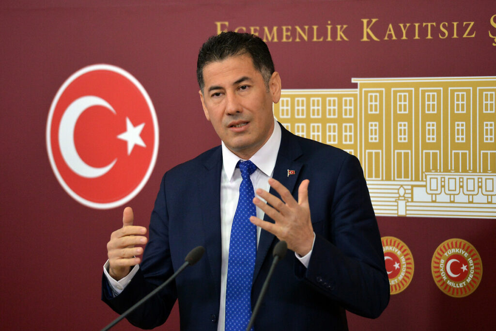Prezidentliyə namizəd Mart soyqırımının qurbanlarını ANDI