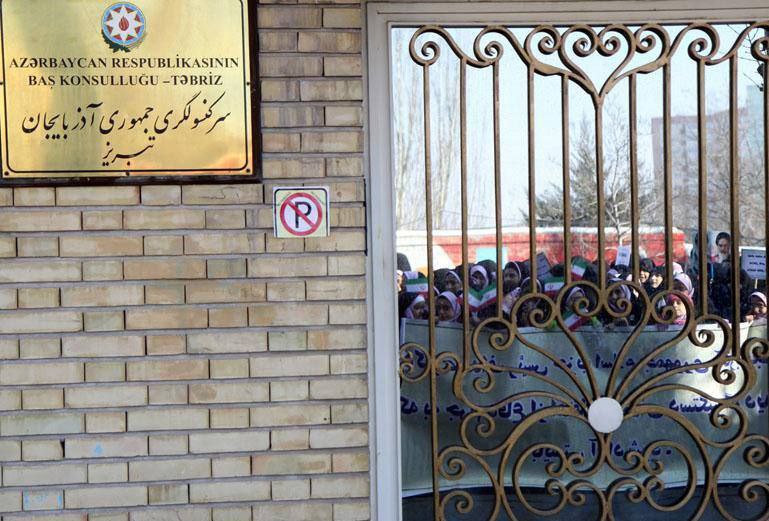 İrandakı konsulluğumuza qarşı TƏXRİBAT