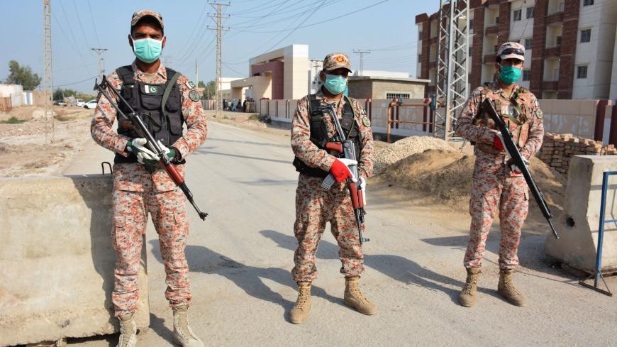 İranlı terrorçular Pakistan hərbçilərinə hücum etdi - ÖLƏNLƏR VAR
