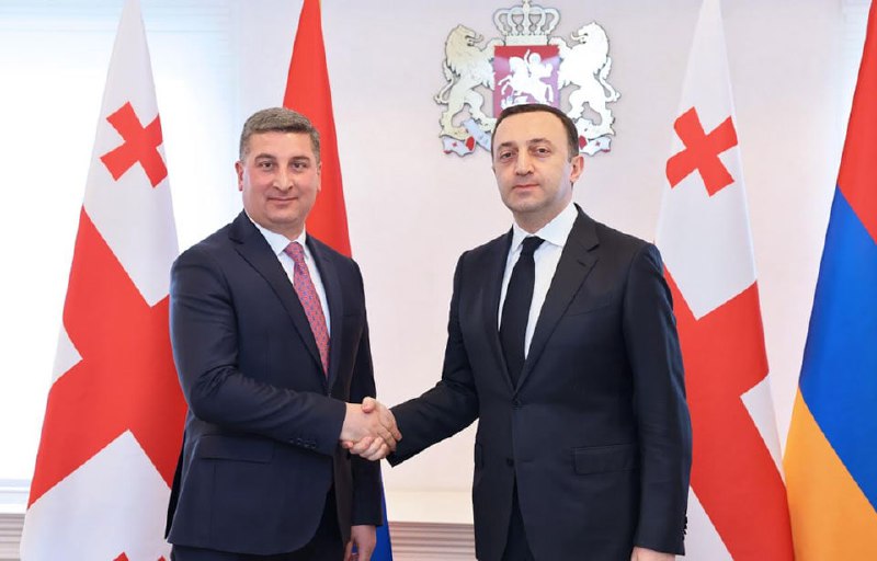 Qaribaşvili erməni nazirlə danışıqlar apardı