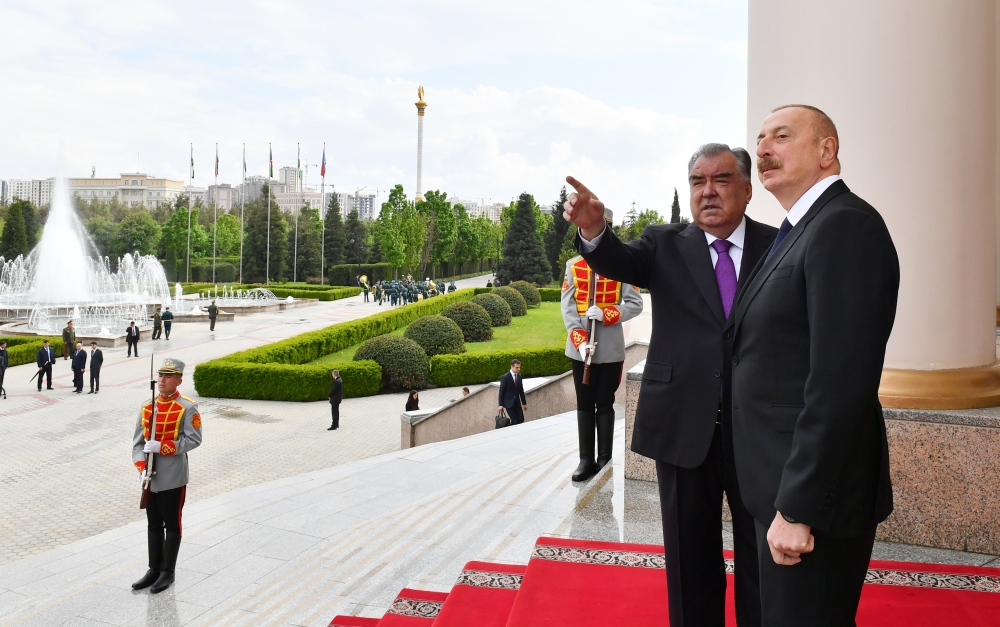 Həkimlərimiz Xankəndidə, Prezident Tacikistanda... - Modern.az-ın icmalı