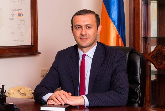 Armen Qriqoryan Tehrana gedir