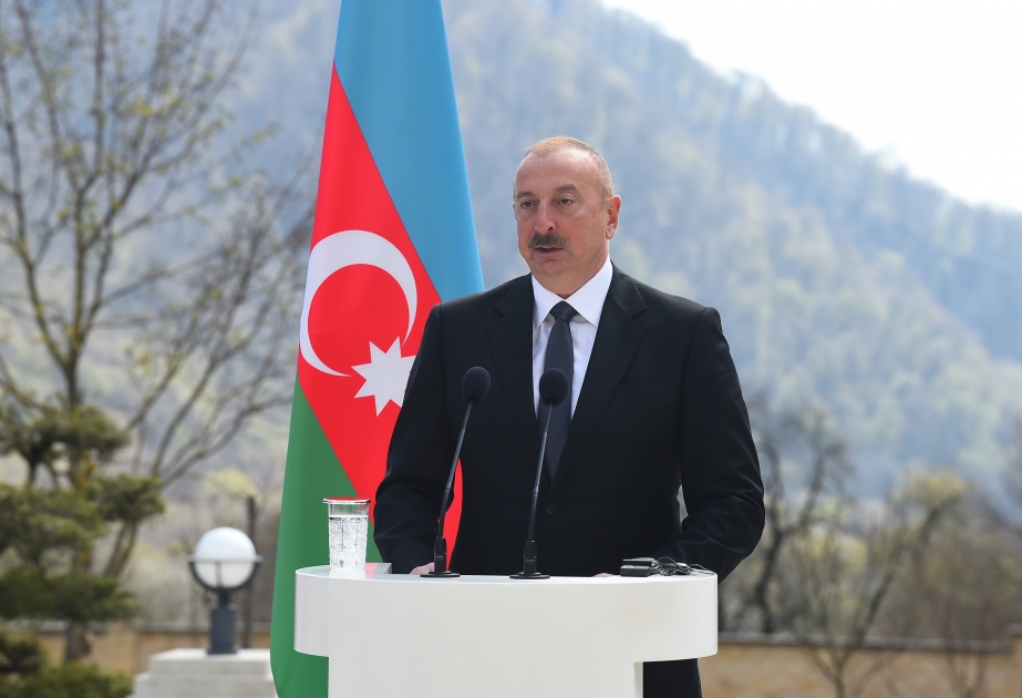 SOCAR Gürcüstanda uğurla fəaliyyət göstərir - İlham Əliyev