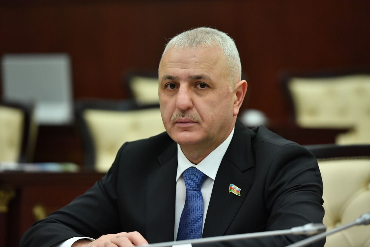 Süni şəkildə cızılan qırmızı xətlər ədalətin qarşısında acizdir