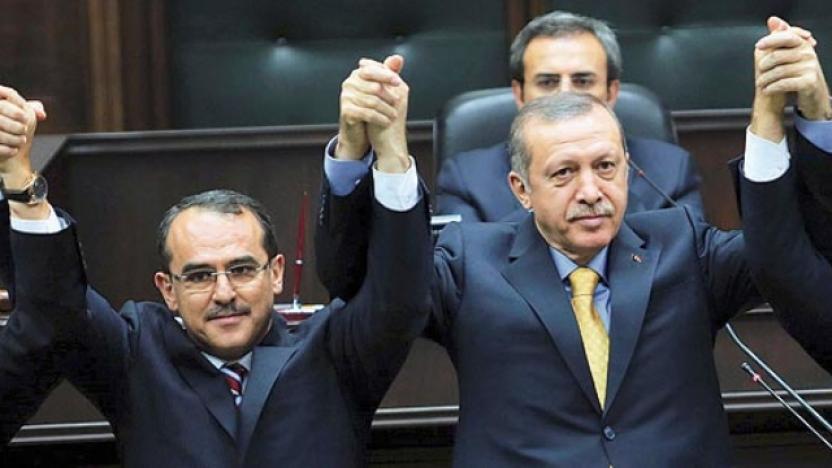 AKP hökumətinin sabiq ədliyyə naziri CHP-dən namizəd oldu