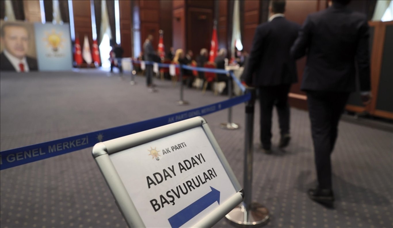 AKP hazırkı deputatlarının 70 faizini namizəd göstərməyəcək