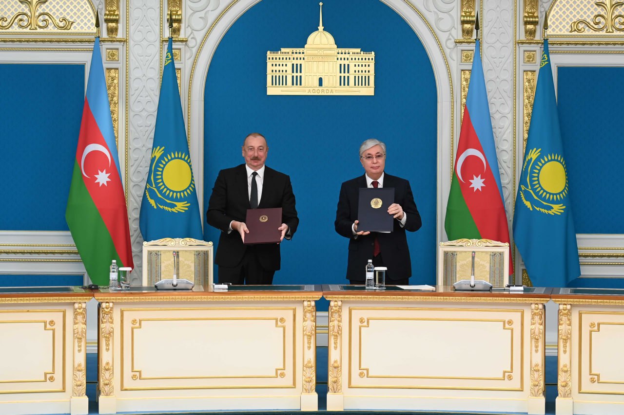 Qazaxıstan Bakı vasitəsilə neft tədarükünü ARTIRACAQ
