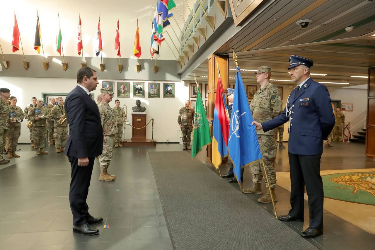 Papikyan NATO Komandanlığında - FOTOLAR
