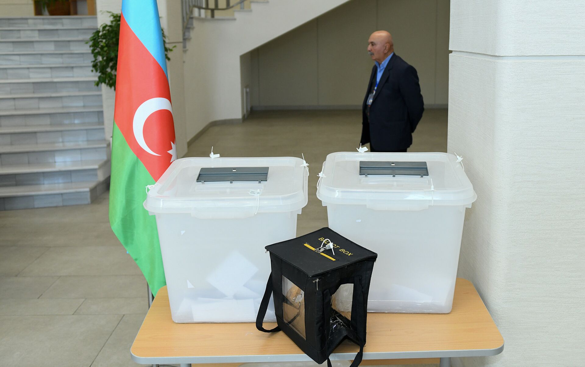 Azərbaycanda yeni seçki məntəqələri YARADILIR