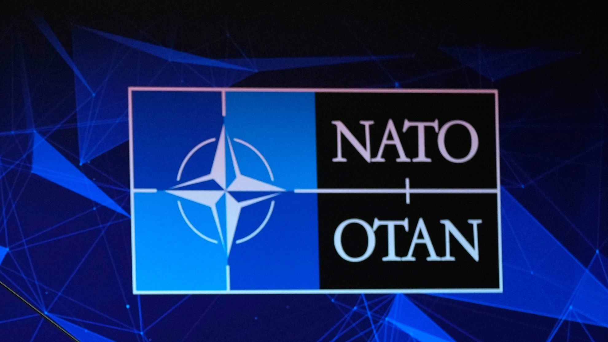 NATO öz sərhədlərində əməliyyatlara hazırlıq işini artırır