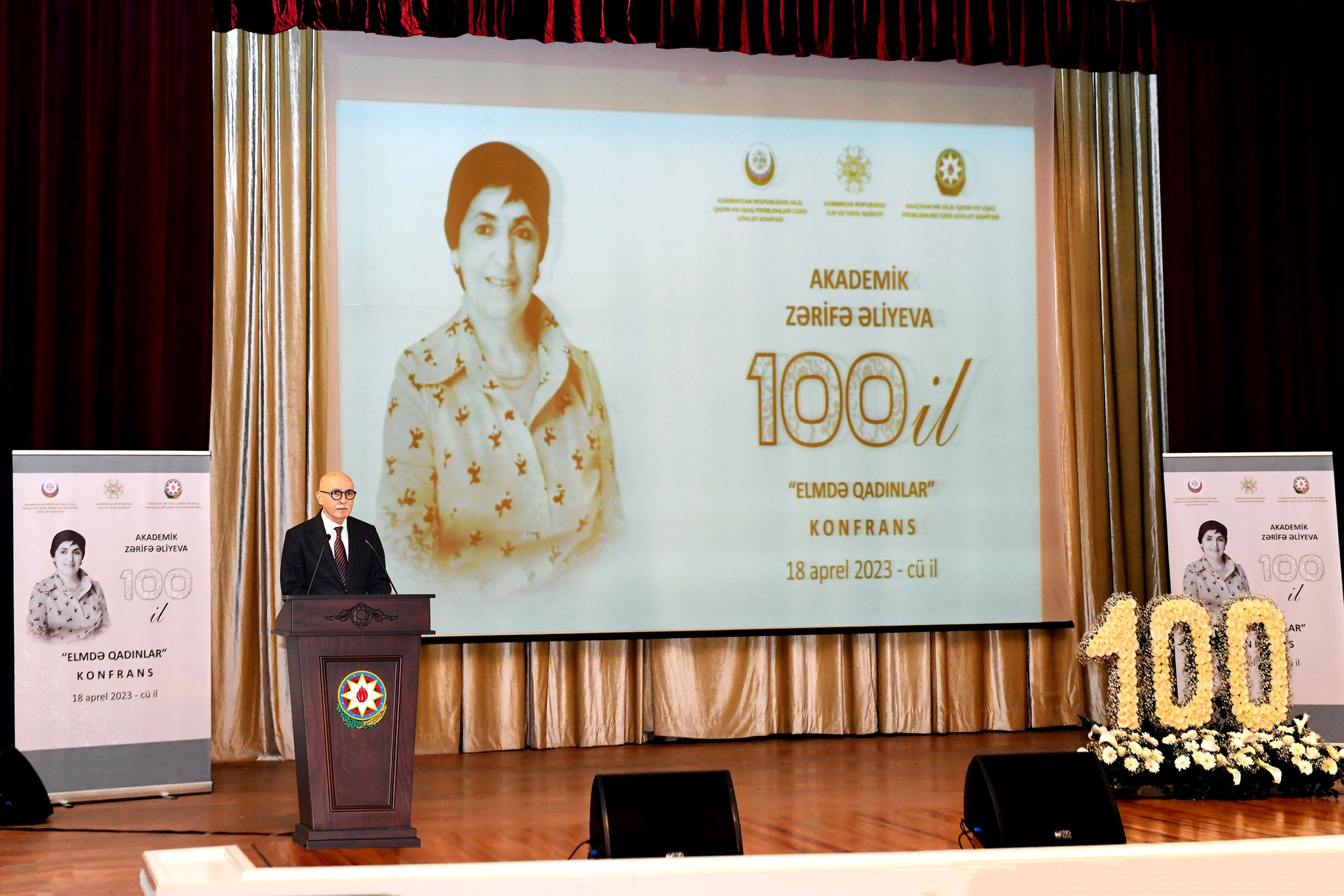 Zərifə Əliyevanın anadan olmasının 100 illiyinə həsr olunmuş konfrans - FOTOLAR