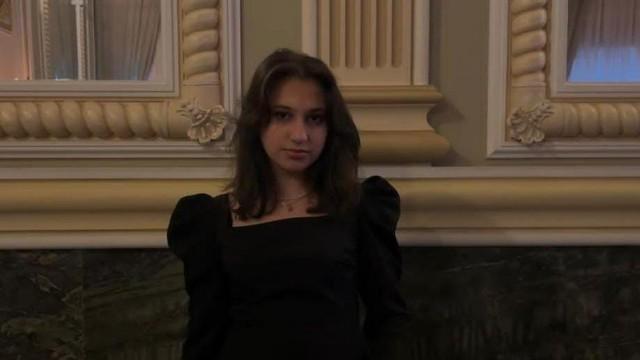 I kurs tələbəsi xərçəngdən vəfat etdi 