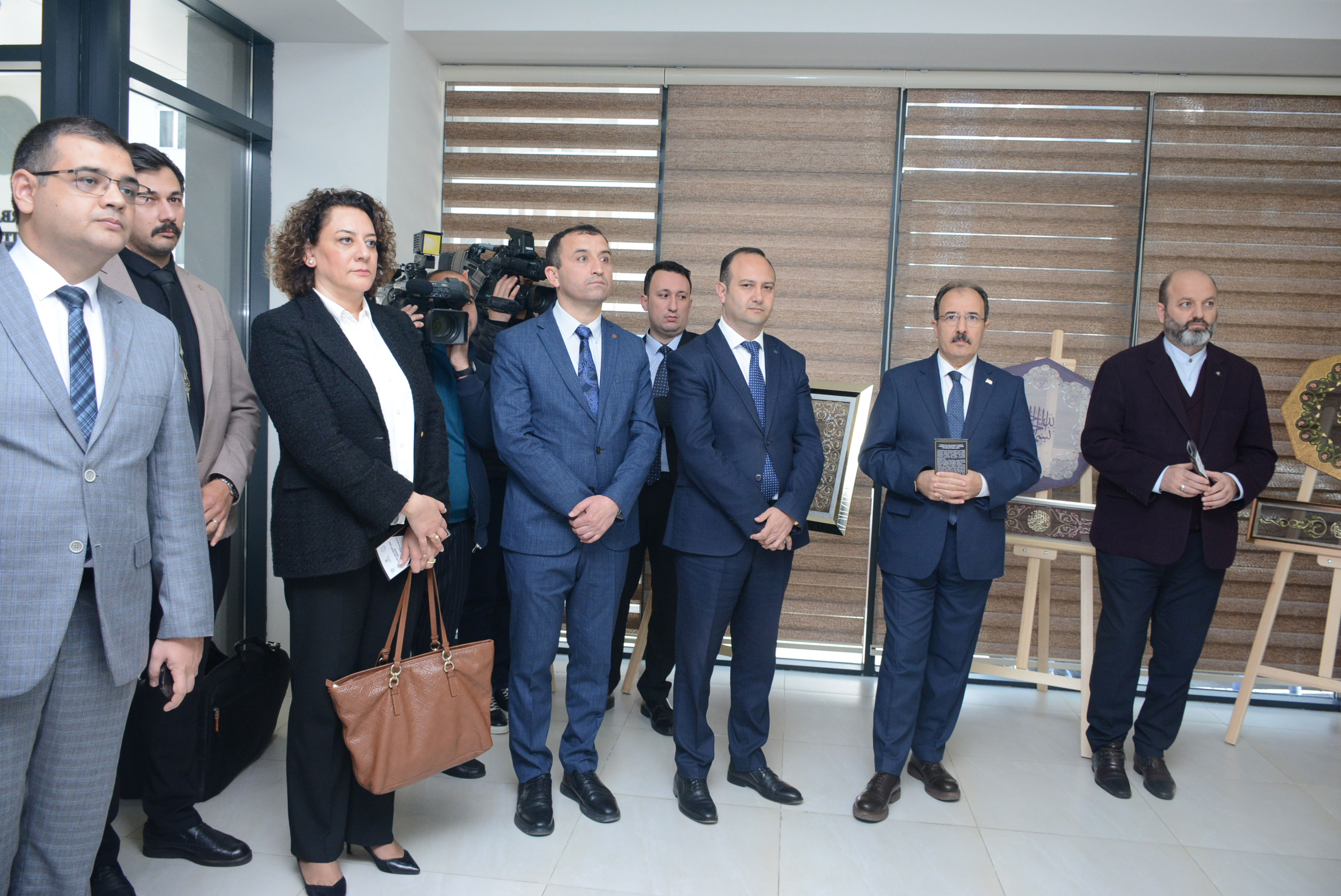 “Türk-İslam sənətləri” sərgisi nümayiş olunub