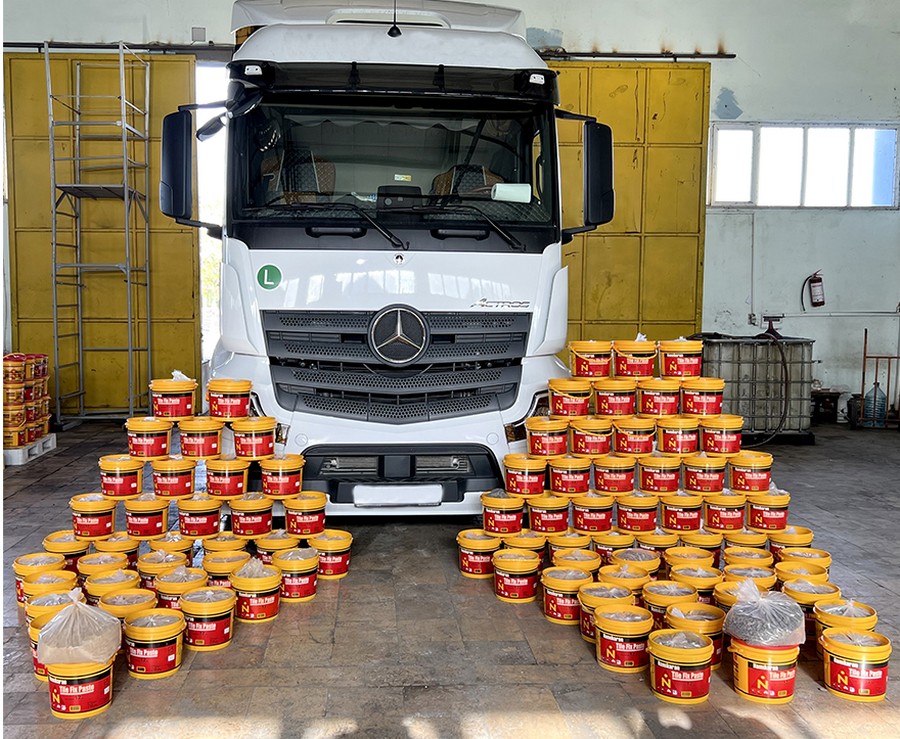 İrandan Niderlanda heroin aparan maşın Naxçıvanda saxlanıldı