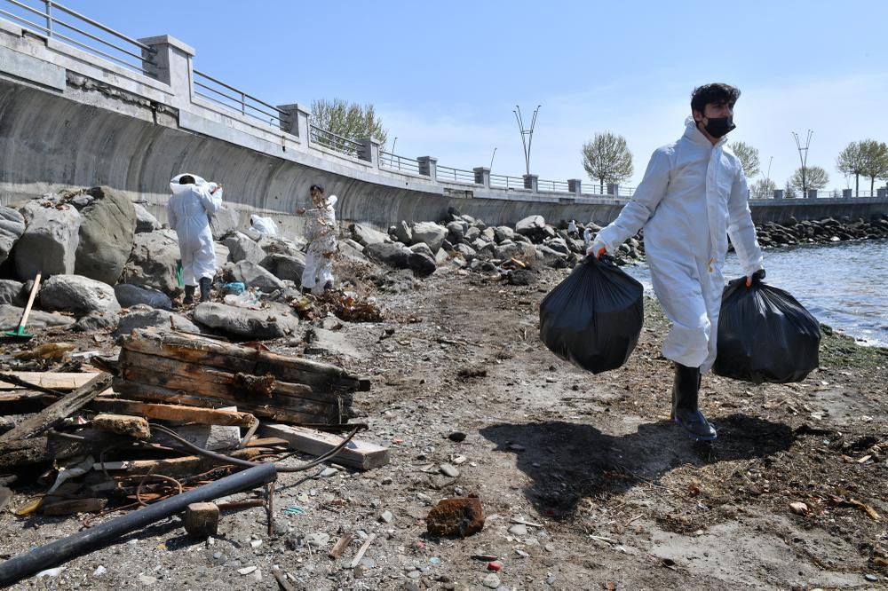 “Xəzəri qoruyaq” adlı ekoloji aksiya - FOTOLAR