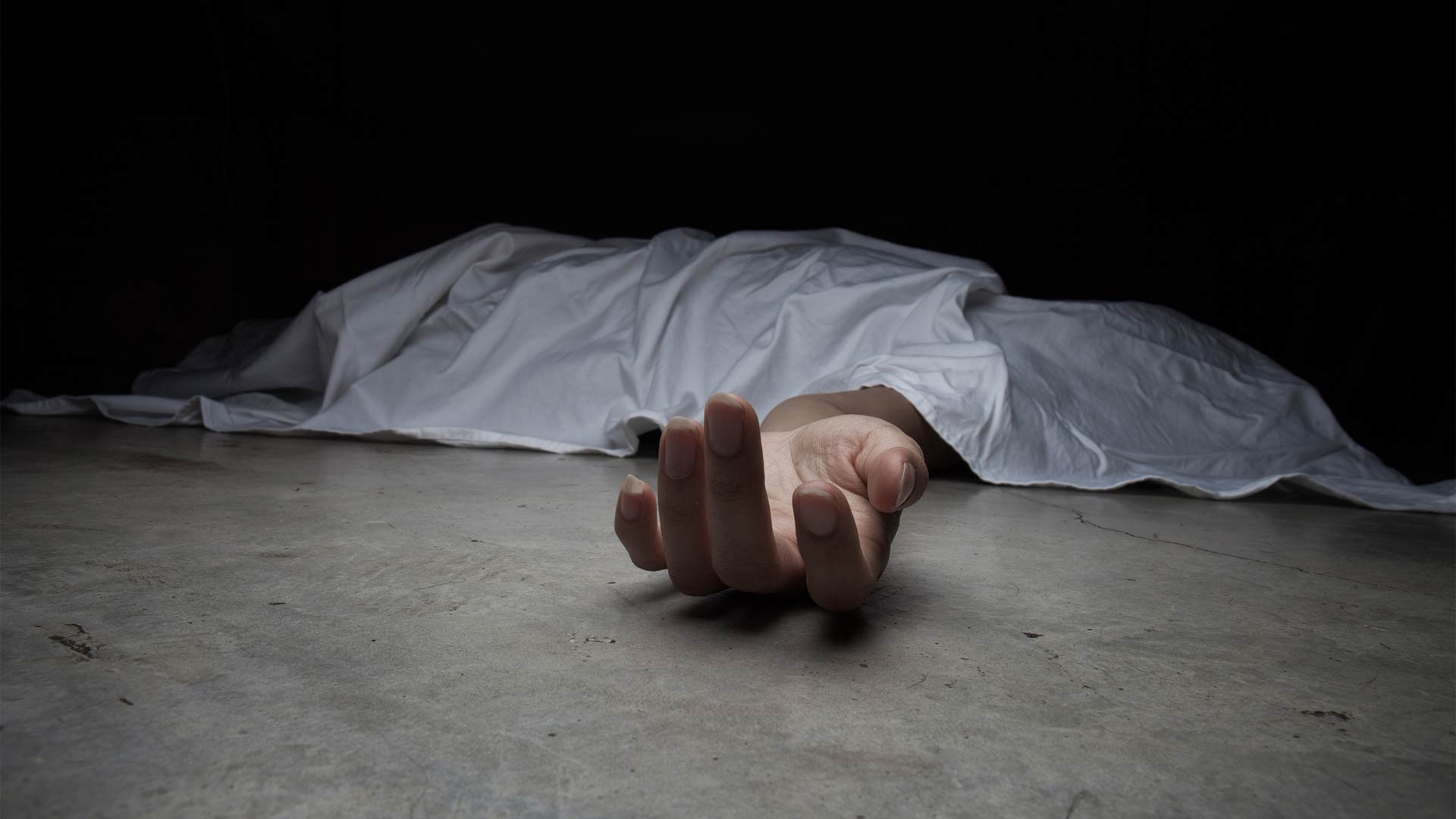 Bakıda 41 yaşlı kişi evində qətlə yetirildi