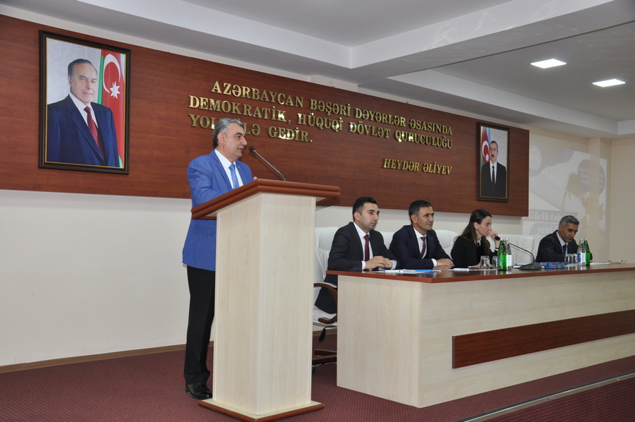 Şagirdlər İlahiyyat İnstitutu haqqında məlumatlandırılıb - FOTOLAR